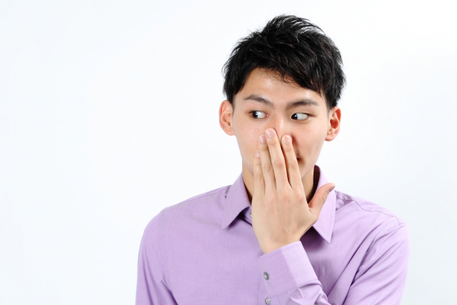 驚く男性 驚く男性